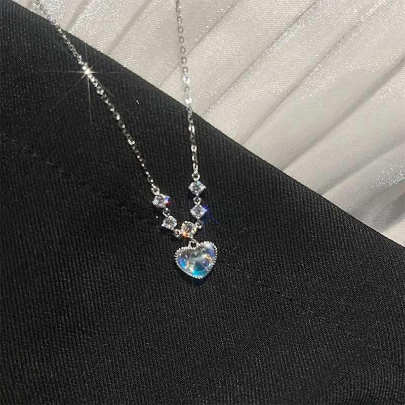 Collier Nœud Papillon Cristal Rose Y2K