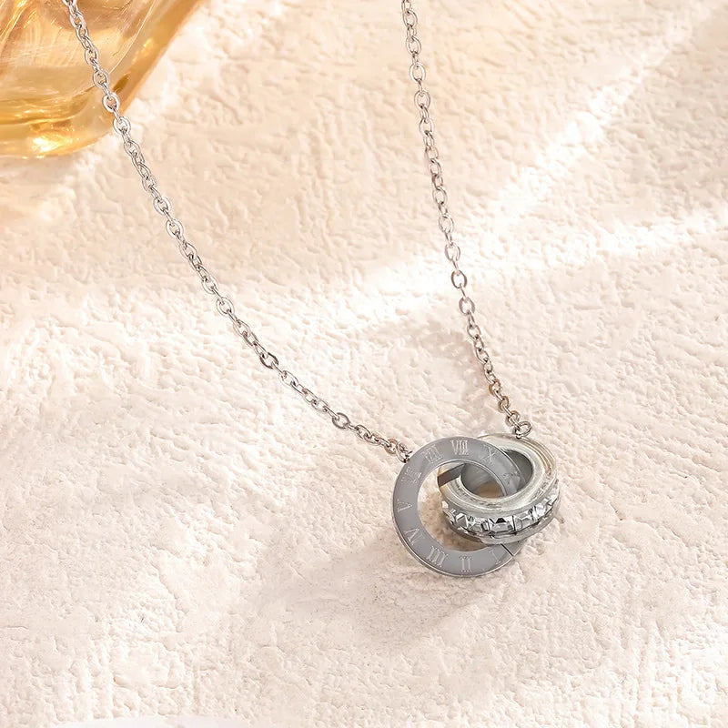 Collier Double Anneau Chiffres Romains Zircon