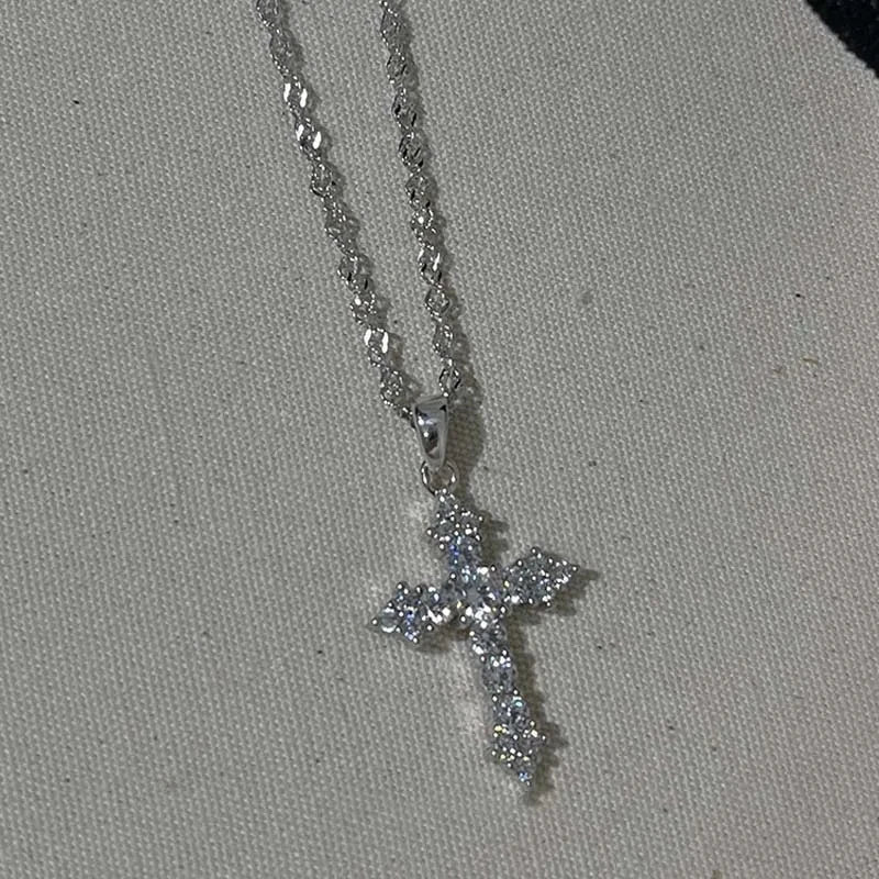 Collier Croix Zircon Argent Chaîne Fine