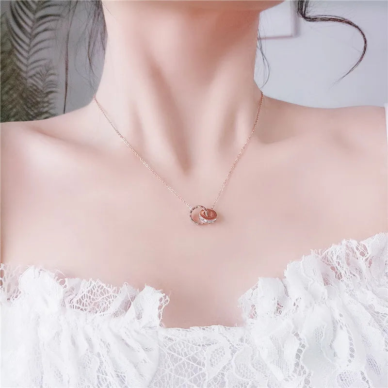 Collier Double Anneau Chiffres Romains Zircon