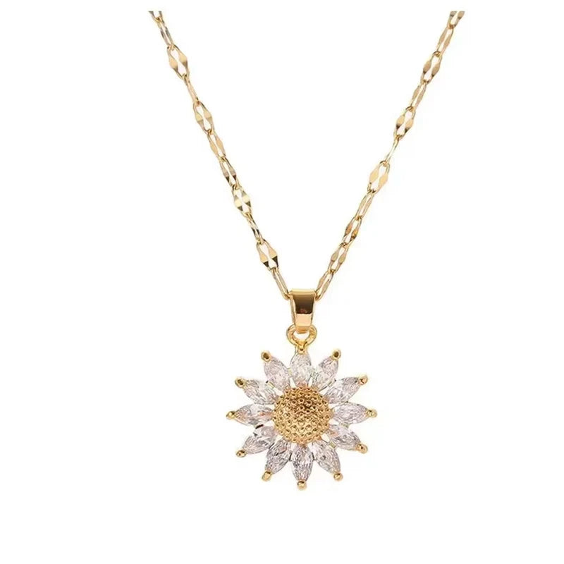 Collier Fleur Dorée Zircon Scintillant